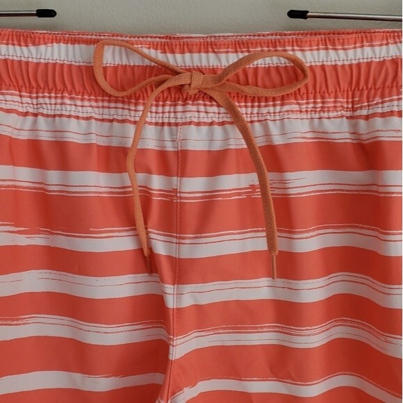 Columbia NWT Coral stripe Bogatta Bay stretch active wear shorts Women's XXL - Picture 5 of 7